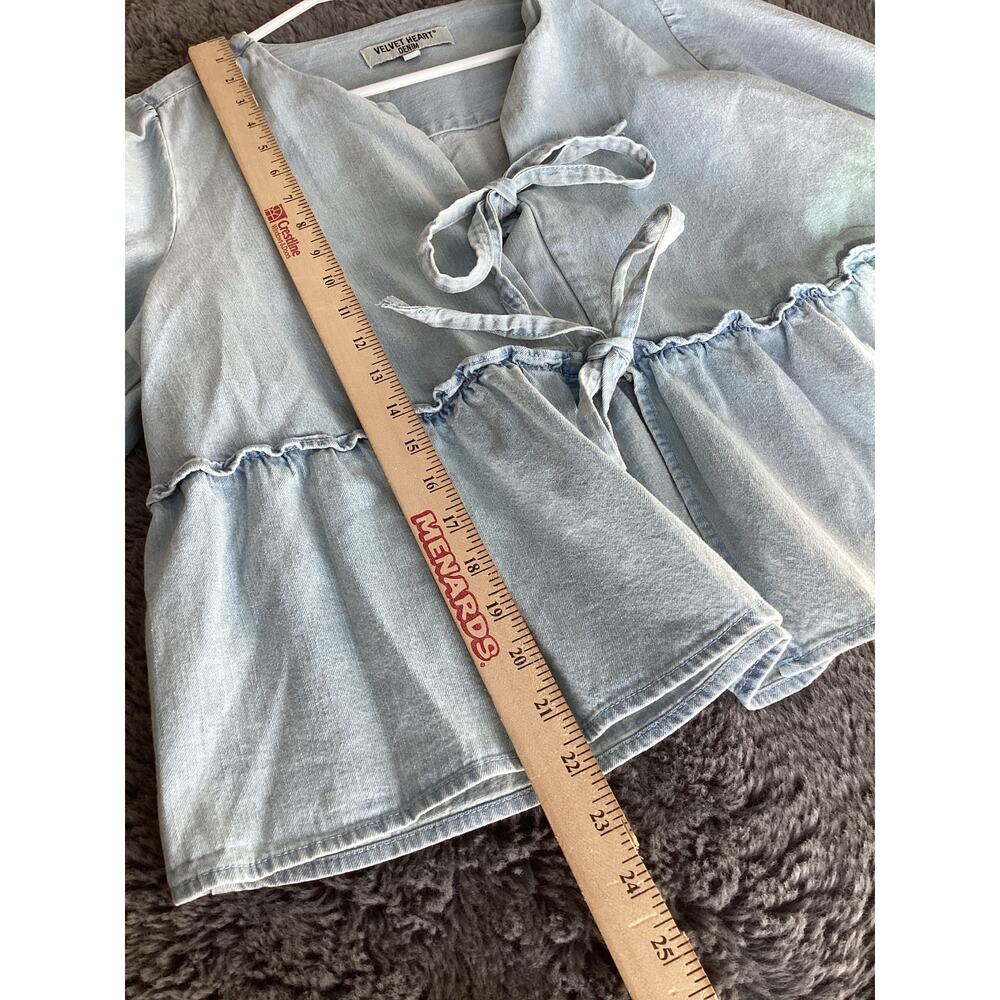 Velvet Heart Light Blue Denim Blouse with Front Tie - Size M - Picture 8 of 9